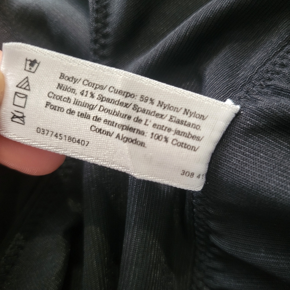 Flexees Shapewear Bodysuit - Picture 6 of 6